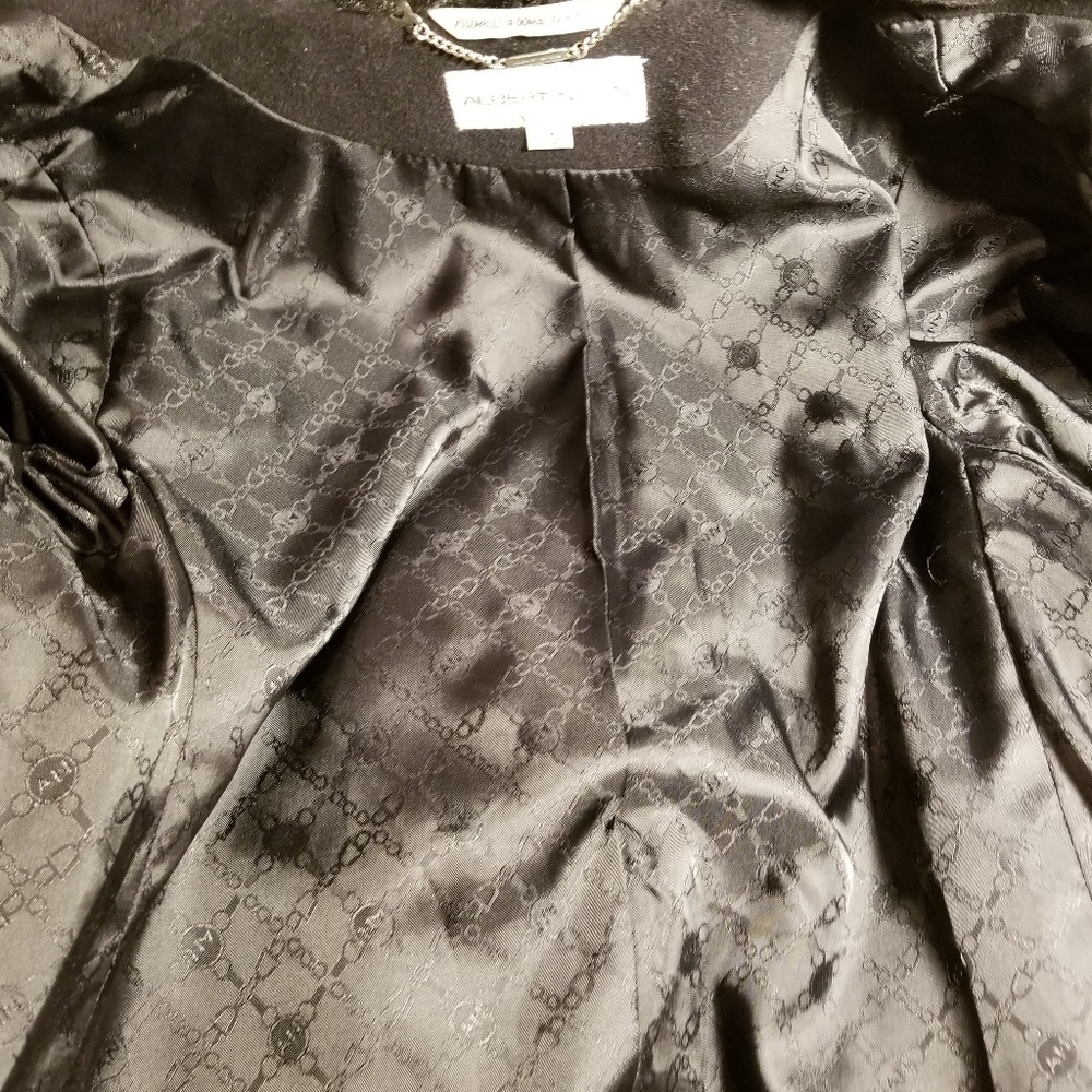 Wool coat - Picture 6 of 8